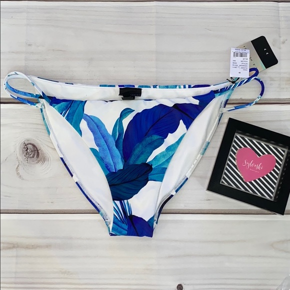 🆕La Hearts Strappy Side Bikini Bottom Classic-Fit - Picture 2 of 6